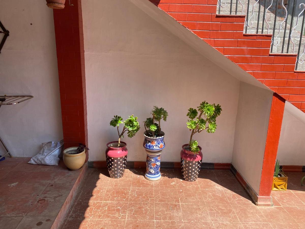 Kanjira House Ooty Kültér fotó