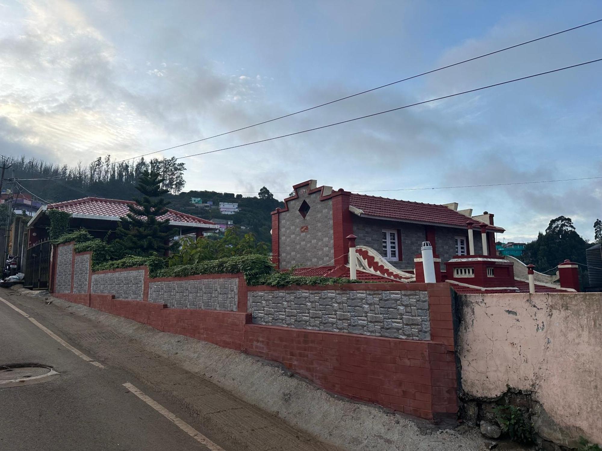 Kanjira House Ooty Kültér fotó